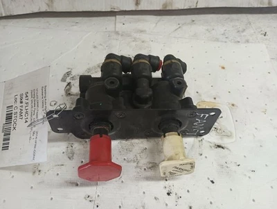 Válvulas de freno de estacionamiento de aire Cascadia 2014 (12040226 Foto 1 de 4