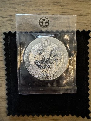 Ruanda 2017 1 OZ Plata Año del Gallo - Baja acuñación✨🚀$tarts $7⬆️ ¡Spot!! Foto 1 de 2