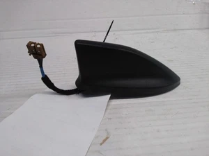 Used Antenna fits: 2023 Nissan Rogue Grade A - Picture 1 of 4