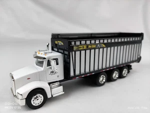 H&S White Peterbilt with Big Dog Forage Box "Helle Farm" 1/64 Scale, NIB - Picture 1 of 9