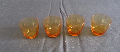 4 alte  Likörgläser  Schnapsgläser - Bild 1 von 4