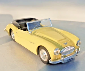 1:43 Pale Yellow Vitesse Austin Healey Convertible R/H Drive Perfect Condition - Picture 1 of 12