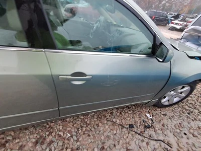 Used Front Right Door Assembly Front fits: 2007 Nissan Altima electric Sdn R. w/ Foto 1 de 4