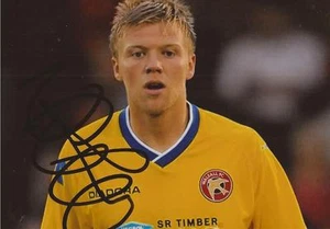 WALSALL: NICKY FEATHERSTONE SIGNED 6x4 ACTION PHOTO+COA - Picture 1 of 1