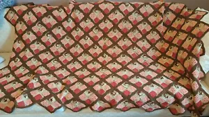 Vintage 1939 Hand-Crocheted Afghan Coverlet Pattern Pinks & Browns 45" X 70" - Picture 1 of 8