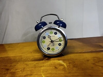 4 inches Battery Operated Twin Bell Loud Alarm Clock for Heavy Sleepers - Image 1 of 4