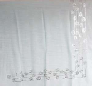 M & S Ivory & Silver Sarong with Charles Rennie Mackintosh's Rose Motif - Picture 1 of 4