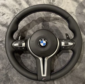 VOLANTE BMW M F10 F11 F07 F90 F06 F12 F13 F01 F02 F03 F91 F92 F93 - Imagen 1 de 3