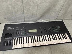 Yamaha SY77 Synthesizer Keyboard 61 Tasten schwarz Keyboard Musik - Bild 1 von 6