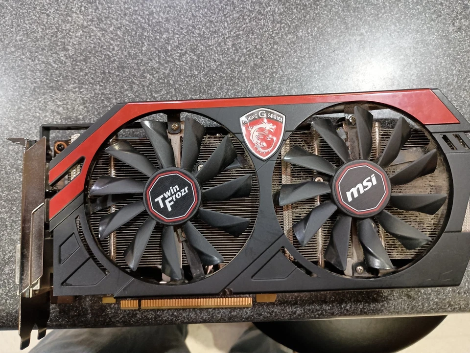 MSI Twin Frozr N760 TF 2GD5/OC Foto 1 de 4
