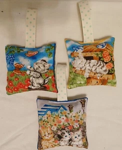 Lavender bags handmade, cute kittens design approx 8 x 8cm. ribbon for hanging - Picture 1 of 2
