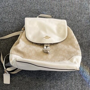 Coach Purse Backpack Women’s Light Khaki Chalk Otlne Sig Elle Bkpk NWT - Picture 1 of 17