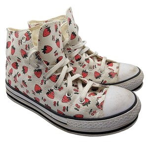 strawberry platform converse
