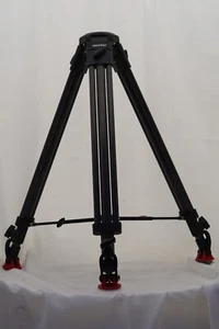 Sachtler Ace 75/2 CF Carbon Fiber Tripod Legs, with mid=level spreader, no head - Picture 1 of 9