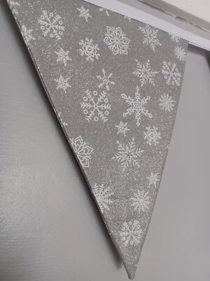 Banderín de tela de copo de nieve gris brillante Foto 1 de 4