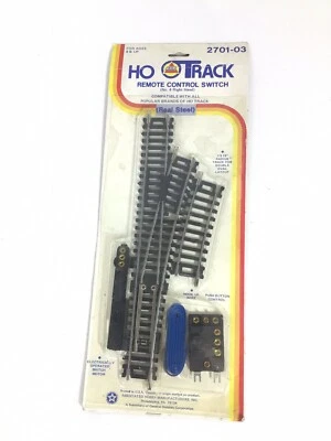 AHM HO Track No 4 Right Hand Electric Remote Control Switch Track NOS #2701-03 Foto 1 de 4