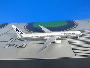 Boeing 767-400ER N76400 1990s Boeing House colors 1:400 scale diecast JC Wings - Picture 1 of 1