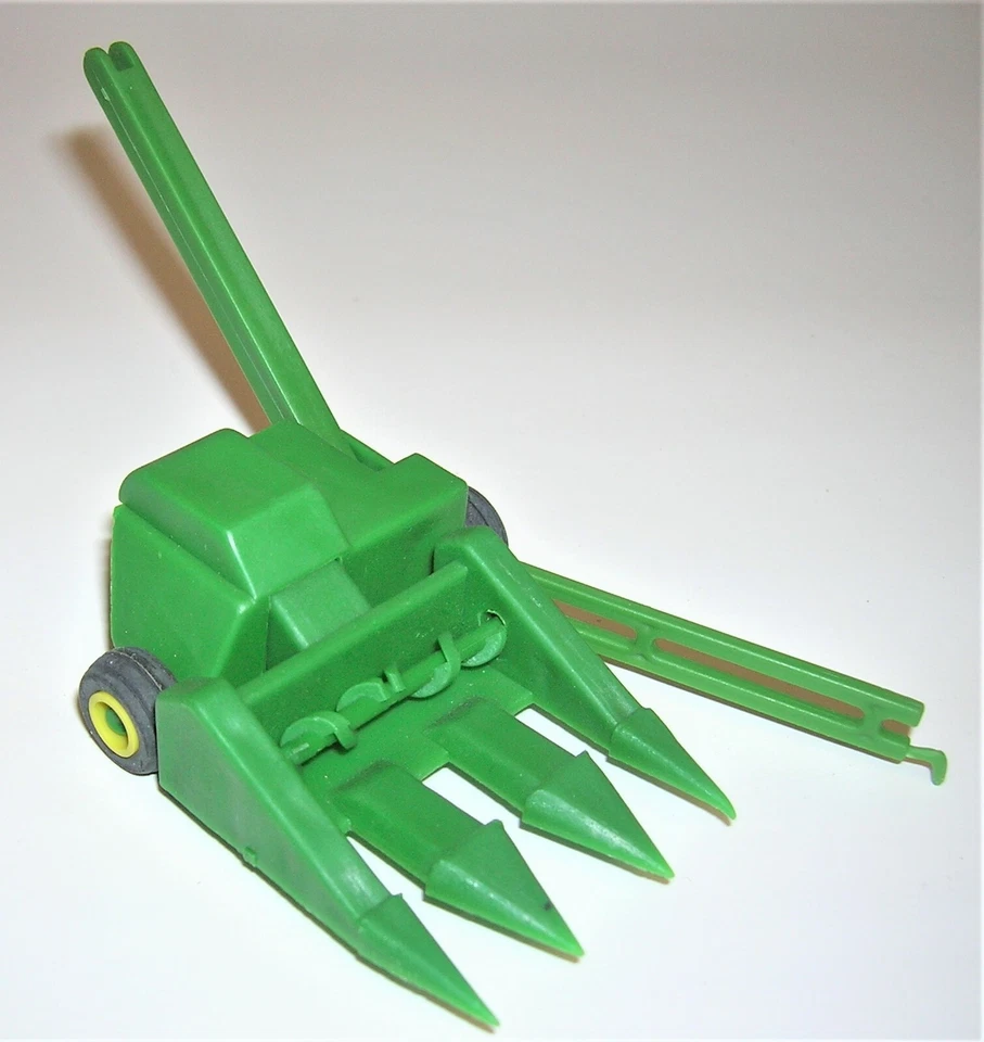 1/64 Standi Green 3 Row Corn Picker ST216 - Image 1 of 1