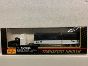 HO Scale 1:87 Maisto LAPD Transport Hauler Tractor/Trailer - Picture 1 of 2