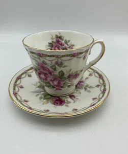 Duchess Bone China Tea Cup & Saucer Rose With Gold Trim England - Picture 1 of 12