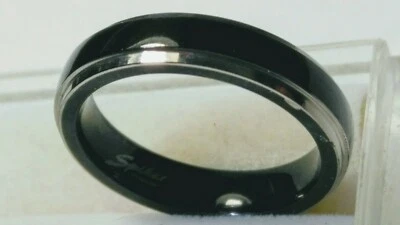 CUTE TITANIUM BAND RING SIZE 5.0! - Image 1 of 4