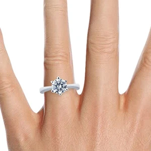 Anillo de compromiso de diamantes de corte redondo natural de 0,30 quilates de oro blanco de 14 quilates H/SI2 - Imagen 1 de 10