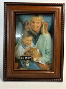 Photo Frame Wood For 3.5” x 5” Outer 6.5” x 5.25” Burnes Of Boston Unused - Imagen 1 de 6