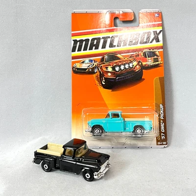 Lote de 2 camionetas GMC Stepside Matchbox del 57 MB38: turquesa en tarjeta, negras sueltas Foto 1 de 4