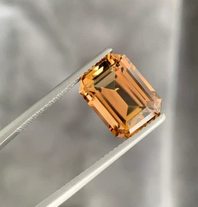 Topacio champán facetado de 9,81 quilates - Piedra preciosa suelta africana corte esmeralda de 13 mm - Imagen 1 de 19