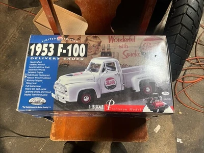 Gearbox 13501 1953 Ford F-100 Delivery Truck Limited Edition  1:18 SCALE N.I.B. - Image 1 of 4