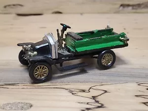 LESNEY No 2 "Models of Yesteryear" 1911 Renault Made in England R693 - Picture 1 of 4