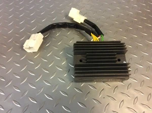 Piaggio Beverly Tourer MP3 Vespa GTS Super GTV 300 Voltage Regulator 58208R - Picture 1 of 11