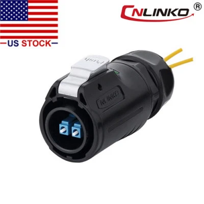 Conector de fibra óptica enchufe exterior impermeable IP67 con cable de 10 pies modo único LC Foto 1 de 4