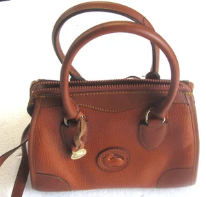 Borsa a tracolla vintage DOONEY & BOURKE in pelle marrone ciottolato - Foto 1 di 4
