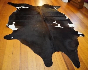Rich Dark TOnes - A Smooth & Silky Tri Coloured  Cowhide Rug - Picture 1 of 9