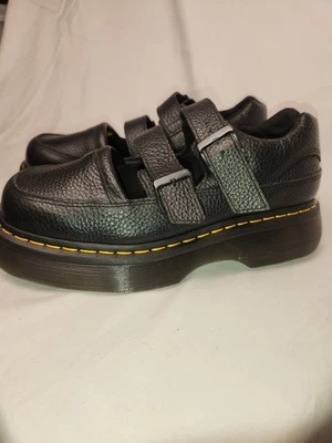 Женские туфли Dr. Martens Buzz MJ на плоской подошве 10 черные с круглым носком Mary Jane  - Изображение 1 из 4