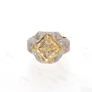 Men's 10k Yellow Gold Natural Round & Baguette Diamond Cluster Pinky Ring 2 Ct - Picture 1 of 4