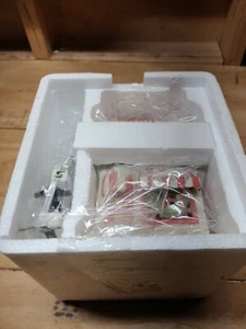 DEPT 56 SIMPLE TRADITIONS HOLLY LANE  "HOLLY LANE SWEETS" Fast Shipping! - Picture 1 of 12