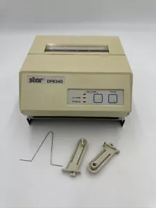 STAR DP8340 Punktmatrixdrucker, der Drucker mit den Rollenhaltern und der Halterung. - Bild 1 von 12