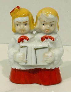 Vintage Red Japan Christmas Choir Figurine 2 girls 🎄 1950s - Picture 1 of 8
