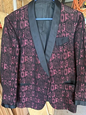 Black and Maroon Suit Jacket Formalguild Appeal By Gingiss Bros Size L Foto 1 de 4