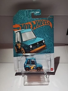 Hot Wheels Tooned Volkswagen 4/6 Golf MK1 Green 56TH 2024 Pearl and Chrome #4 - Picture 1 of 5