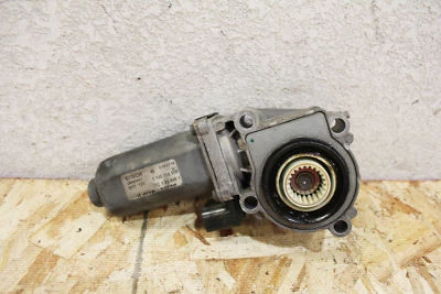 M09183 2006-2015 Land Rover Range Rover Transfer Case Motor Actuator OEM - Image 1 of 4