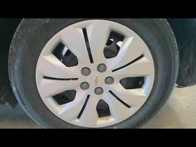 Used Wheel Cover fits: 2015 Chevrolet Cruze  Grade C - Image 1 of 4