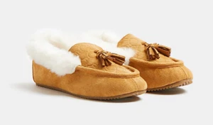 River Island Brown Kids Tan/Beige Faux Fur Slip On Winter Slippers (R10) - Picture 1 of 4