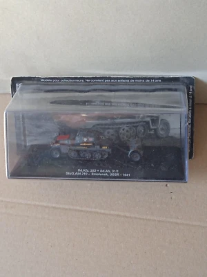 Modellino carro armato Sd.Kfz. 252+Sd.Ah.31/1 StuG.Abt 210 - SMOlensk, USSR-1941 - Immagine 1 di 2