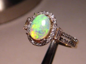 Anillo de ópalo y diamantes, oro amarillo liso de 14 K, piedra muy brillante - Imagen 1 de 10