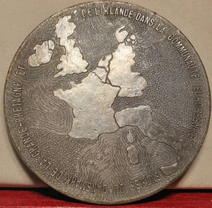 UK Entering EUROPE 1973 Rare French Medal Great Britain Ireland Denmark - Picture 1 of 3