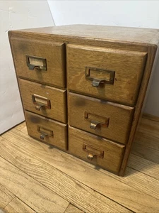 Vintage Bibliotheksausweis Katalog mit 6 Schubladen Holz und Beschlägen - Bild 1 von 21