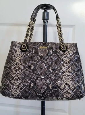 Bolso con correa de cadena acolchado estampado piel de serpiente Kate Spade New York Maryann nuevo sin etiquetas  Foto 1 de 4